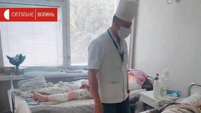 "Не може повірити що нога на місці" Луцькі лікарі вперше пришили кінцівку "Не може повірити що нога на місці" Луцькі лікарі вперше пришили кінцівку