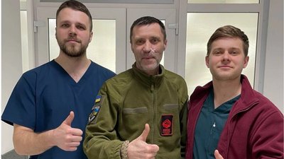 Бійця, який отримав поранення під час бойового завдання, прооперували на Рівненщині