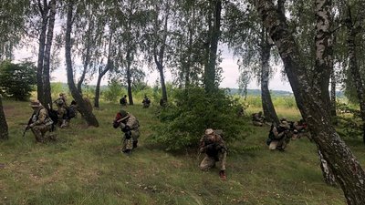 Навчально-тренувальний центр проводить підготовку мешканців громади до нацспротиву