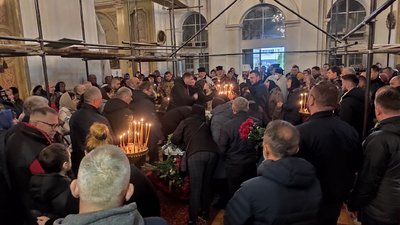 У Луцьку попрощалися з загиблим 56-річним захисником У Луцьку попрощалися з загиблим 56-річним захисником