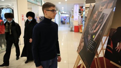 "Вшануй": у Дніпрі відкрилась виставка французького фотографа "Вшануй": у Дніпрі відкрилась виставка французького фотографа