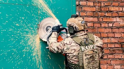 Збували через мережу торгових точок: у Вінниці троє чоловіків підпільно виготовляли алкоголь Збували через мережу торгових точок: у Вінниці троє чоловіків підпільно виготовляли алкоголь