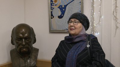 Картини, графіка та скульптури: різдвяна виставка працює в черкаському музеї Картини, графіка та скульптури: різдвяна виставка працює в черкаському музеї