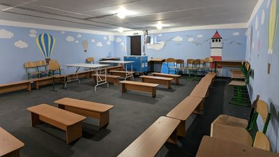 Save the Children показали як відбудовують ліцей у Бучі, де був штаб військ РФ Save the Children показали як відбудовують ліцей у Бучі, де був штаб військ РФ