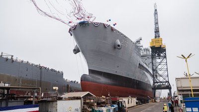 Танкер-заправник USNS Harvey Milk