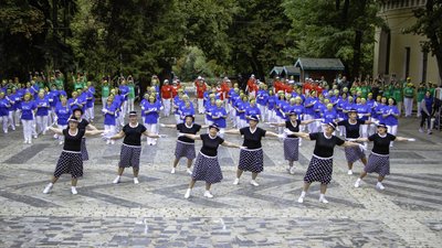 У Дніпрі провели спартакіаду "Спорт заради здоров’я" серед слухачів Університету третього віку У Дніпрі провели спартакіаду "Спорт заради здоров’я" серед слухачів Університету третього віку
