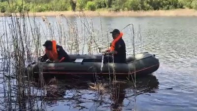 Рятувальники знайшли тіло хлопця у ставку