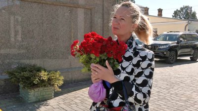 У Луцьку попрощалися з загиблим військовим Віталієм Степанишеним У Луцьку попрощалися з загиблим військовим Віталієм Степанишеним