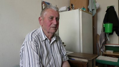 На Херсонщині 83-річний кримський татарин пів року чекає на реабілітацію На Херсонщині 83-річний кримський татарин пів року чекає на реабілітацію