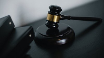 Колишнього держслужбовця Полтавської обласної адміністрації судитимуть