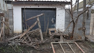 Херсон, обстріли, уламки, пошкодження
