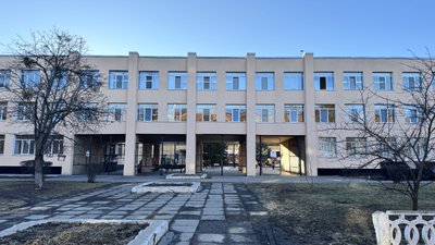 У Полтаві батьки ліцею № 29 проти того, що заклад ставав 9-річкою