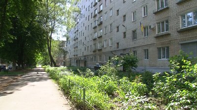 Будинок у мікрорайоні Алмазний, який обслуговує найбільша полтавська котельня на вулиці Ціолковського Будинок у мікрорайоні Алмазний, який обслуговує найбільша полтавська котельня на вулиці Ціолковського