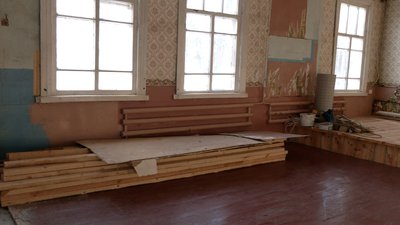 Актова зала, більярд та теніс: у селі Шаболтасівка на Чернігівщині із закритої школи роблять сільський клуб Актова зала, більярд та теніс: у селі Шаболтасівка на Чернігівщині із закритої школи роблять сільський клуб