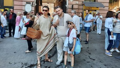 В Одесі стартував марш вишиванок