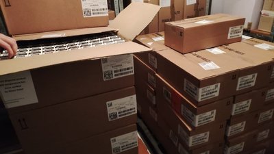 На Дніпропетровщину прибули інноваційні ліки від коронавірусу, надані як доброчинна допомога від США На Дніпропетровщину прибули інноваційні ліки від коронавірусу, надані як доброчинна допомога від США