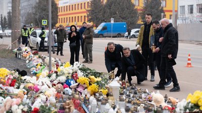 міжнародні партнери відвідали місце вшанування пам'яті на стуса в тернополі