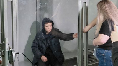 Підозрювана в теракті у залі суду