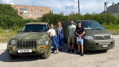 "Найважче – зараз": як працює один із найбільших волонтерських центрів у Луцьку