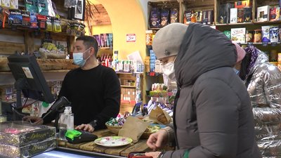 На Франківщині 82,5% платників податків, які мають застосовувати касові апарти, не використовують їх На Франківщині 82,5% платників податків, які мають застосовувати касові апарти, не використовують їх