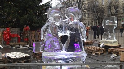 У Львові відкрили фестиваль льодових скульптур
