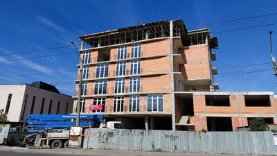 П’ятиповерхівка на вулиці Олесницького у Львові
