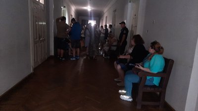 Суд відправив під домашній арешт волонтера з Житомира – колеги по волонтерству стали на його захист Суд відправив під домашній арешт волонтера з Житомира – колеги по волонтерству стали на його захист