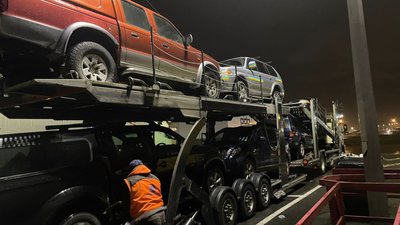 Авто, бронежилети та гумвантажі. Як прикарпатець в Англії організував допомогу для ЗСУ Авто, бронежилети та гумвантажі. Як прикарпатець в Англії організував допомогу для ЗСУ