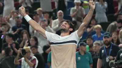 Валентен Вашеро після перемоги на "Мастерсі" у Шанхаї