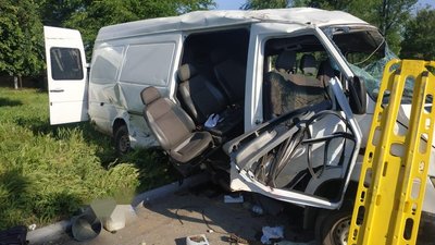 ДТП на Дніпропетровщині: двоє людей загинуло, вісім – травмувалися