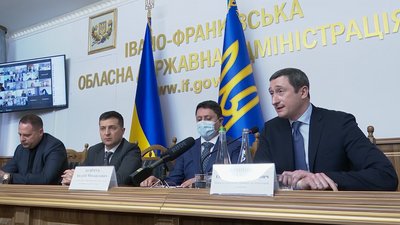Вистачить всім! У Франківську Зеленський розповів, скільки закуплять доз вакцини від коронавірусу Вистачить всім! У Франківську Зеленський розповів, скільки закуплять доз вакцини від коронавірусу