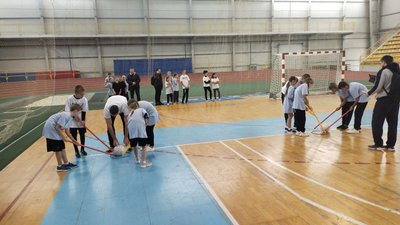Змагалися в п'ятьох конкурсах: у Сумах провели Олімпійський урок Змагалися в п'ятьох конкурсах: у Сумах провели Олімпійський урок