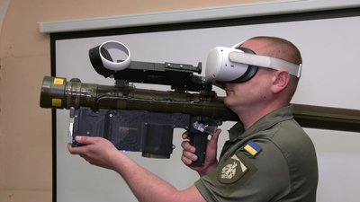 Стріляти з різних видів зброї, моделювати бойові ситуації. У Кропивницькому презентують тренінгову систему
