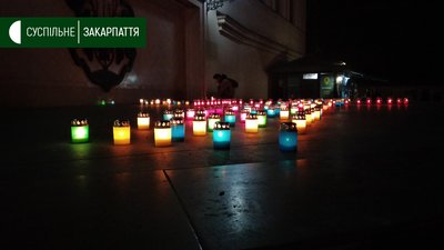 "Майданівці" Ужгорода відзначили День Гідності та Свободи "Майданівці" Ужгорода відзначили День Гідності та Свободи