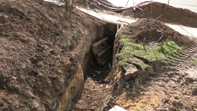 Мешканці одного з будинків у Херсоні не згодні, щоб кафе приєдналось до їх каналізації: які причини Мешканці одного з будинків у Херсоні не згодні, щоб кафе приєдналось до їх каналізації: які причини