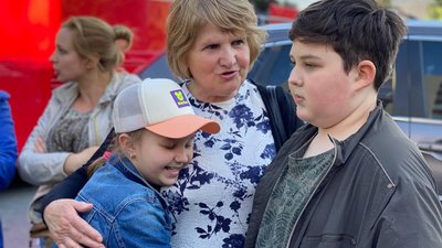 Сім багатодітних сімей з Одеси поїхали до столиці Швейцарії Сім багатодітних сімей з Одеси поїхали до столиці Швейцарії
