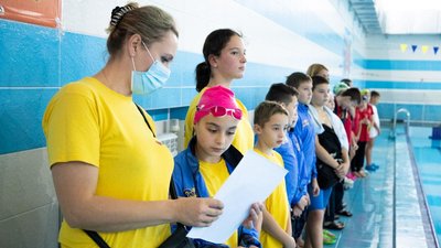 В спорткомплексі "Буревісник" триває першість Ужгорода з плавання серед юнаків та дівчат В спорткомплексі "Буревісник" триває першість Ужгорода з плавання серед юнаків та дівчат