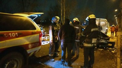 ДТП у Кривому Розі: загинула одна людина, ще двоє травмувалися