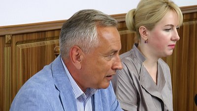 Начальник управління спорту Орест Оклієвич та голова облдержадміністрації Світлана Онищук Начальник управління спорту Орест Оклієвич та голова облдержадміністрації Світлана Онищук