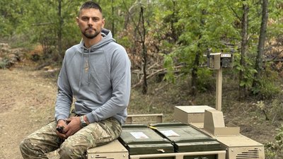 Військовослужбовець підрозділу "Оріон" бригади "Помста" Володимир біля НРК TerMIT