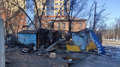Пошкоджені будинки, магазин та школа: прокуратура розслідує обстріли Харкова військами РФ