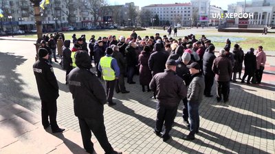 Працівники херсонського заводу карданних валів звернулись до Президента