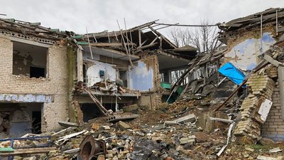 Розбиті класи. Як на Миколаївщині у Широківській громаді попри руйнації триває навчальний процес Розбиті класи. Як на Миколаївщині у Широківській громаді попри руйнації триває навчальний процес