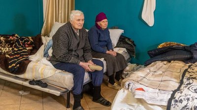 У Дніпрі на тимчасовий притулок перетворили меблевий салон У Дніпрі на тимчасовий притулок перетворили меблевий салон