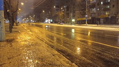 Похолодання, сніг, ожеледь: погода у Запорізькій області 7-8 січня
