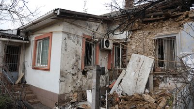 Троє загиблих, двоє поранених. Армія РФ обстріляла 32 населені пункти Херсонщини