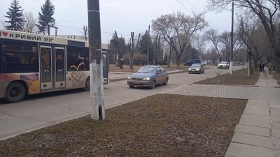 Мешканців одного з районів Кривого Рогу просять евакуюватися Мешканців одного з районів Кривого Рогу просять евакуюватися