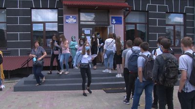 На Тернопільщині на ЗНО з української мови не прийшли 30 % зареєстрованих На Тернопільщині на ЗНО з української мови не прийшли 30 % зареєстрованих