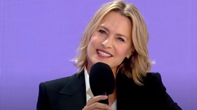 Зірка "Карткового будиночка" Робін Райт відвідала саміт перших леді та джентльменів у Києві Зірка "Карткового будиночка" Робін Райт відвідала саміт перших леді та джентльменів у Києві