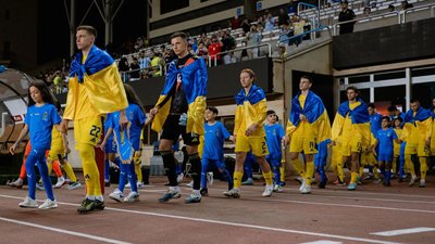 Збірна України з футболу